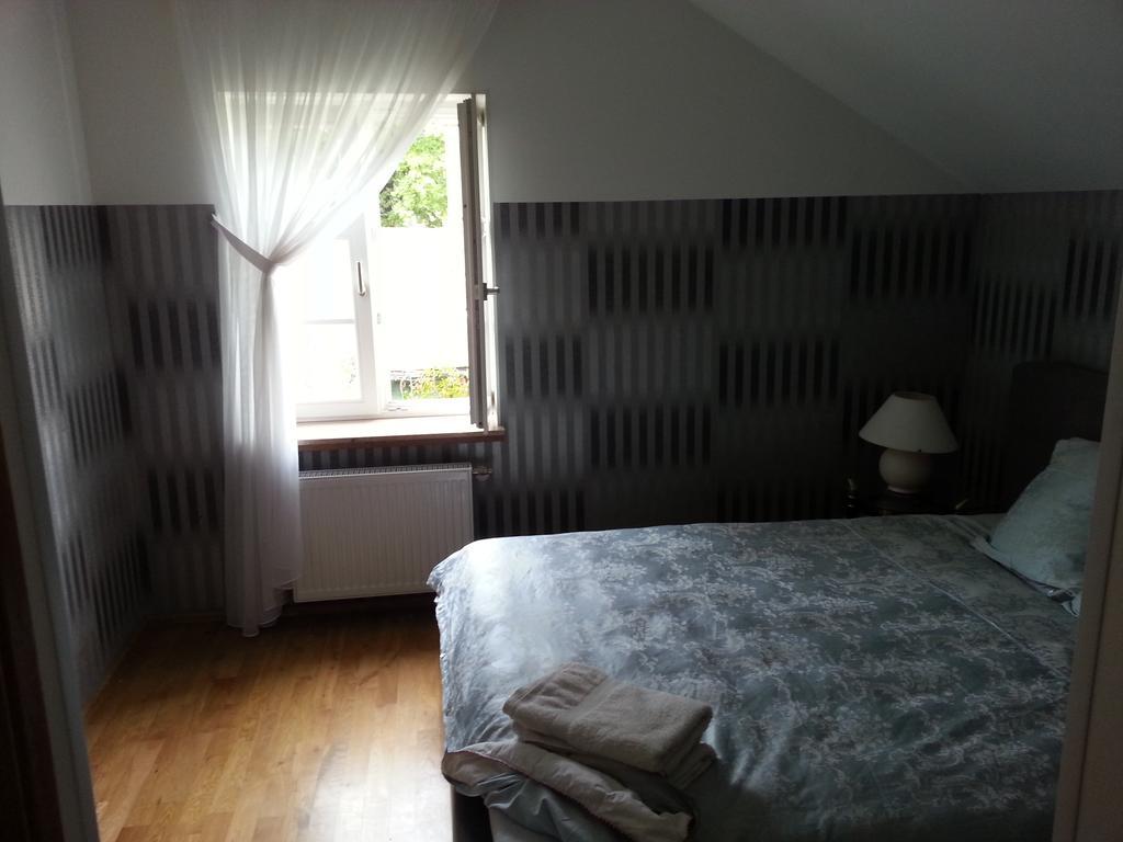 Dzintars Apartman Jūrkalne Szoba fotó